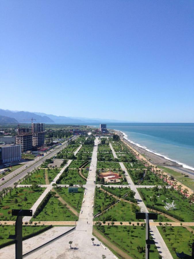 Coast Batumi Apart Hotel Εξωτερικό φωτογραφία