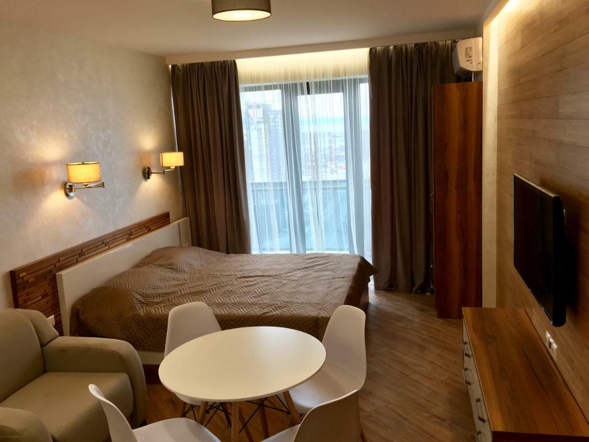 Coast Batumi Apart Hotel Εξωτερικό φωτογραφία