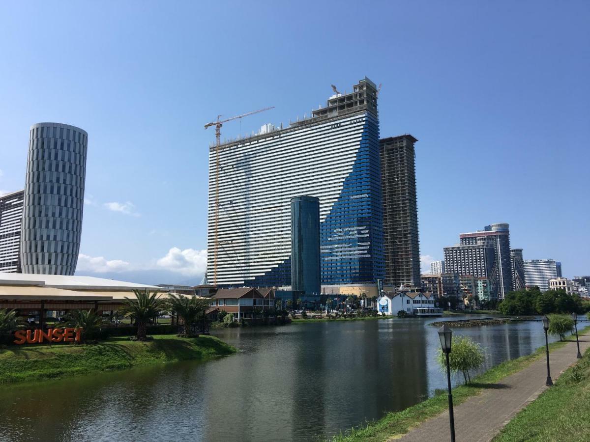 Coast Batumi Apart Hotel Εξωτερικό φωτογραφία